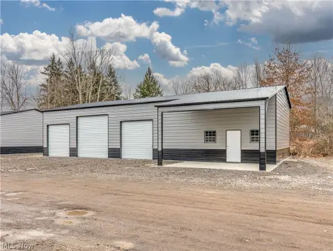 New Insulated Building For Lease