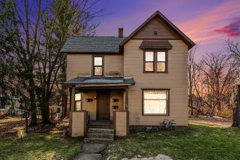 Vacant Four-Unit Multifamily Property