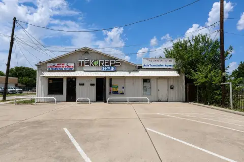 Light Industrial Multi-Unit Property