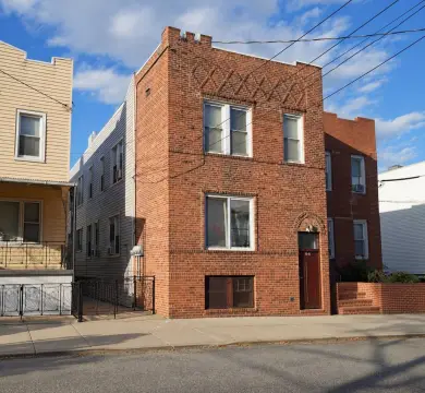 Three-Unit Triplex with Garage