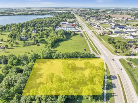 Highway Commercial Land Parcel