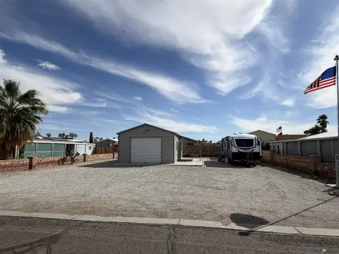Foothills Lot with Insulated Garage