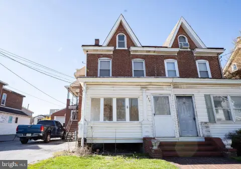 Boyertown Duplex with Detached Garage