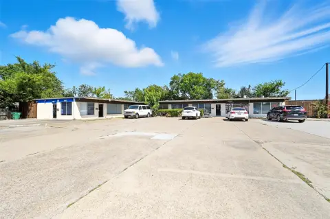 C-3 Zoned Storefront Property