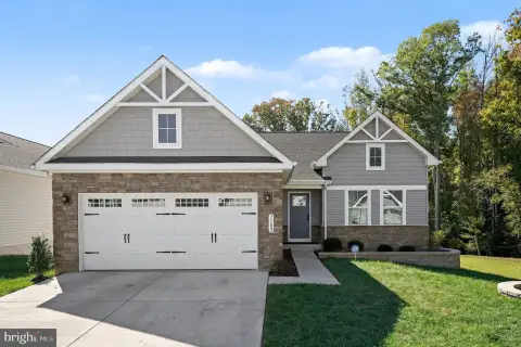 Luxury Home in Active Community