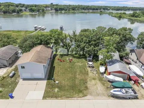 Lakeshore Residential Building Lot
