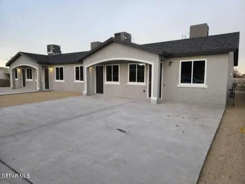 2-Bedroom Fourplex with Private Patios