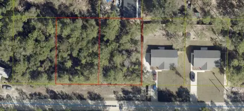 Wooded Mobile-Home Lot