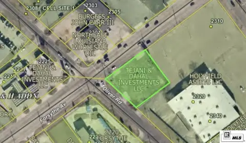 Commercial Corner Lot with Signal Access