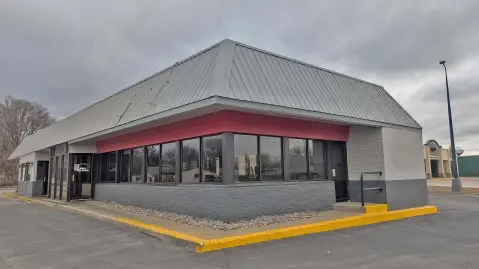 Former Restaurant on Corner Lot