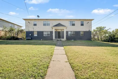 Renovated Quadruplex in Prime Location