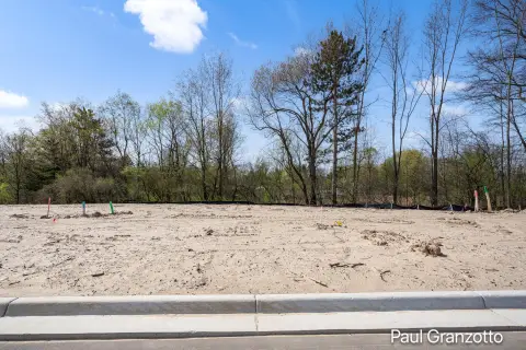 Residential Lot in Kentwood, MI