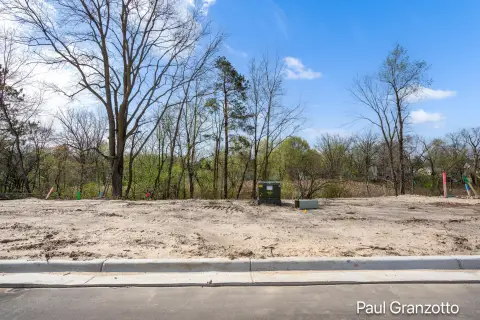 Residential Lot in Kentwood, MI