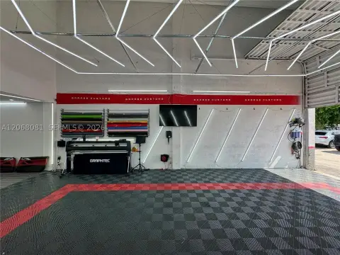 Flex Space With Roll-Up Door