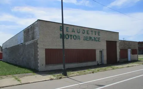 Updated Flex Space in Benton