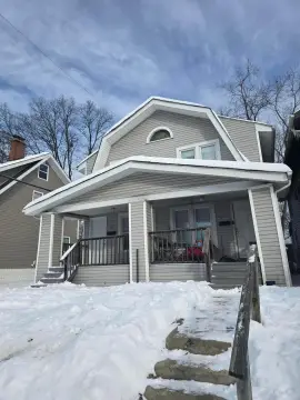 Columbus Duplex Near Landmarks