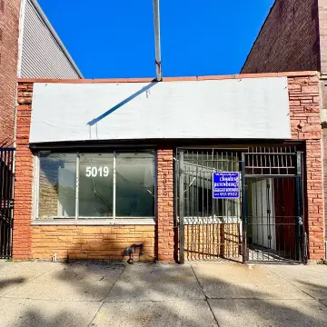 Renovated Retail and Restaurant Space