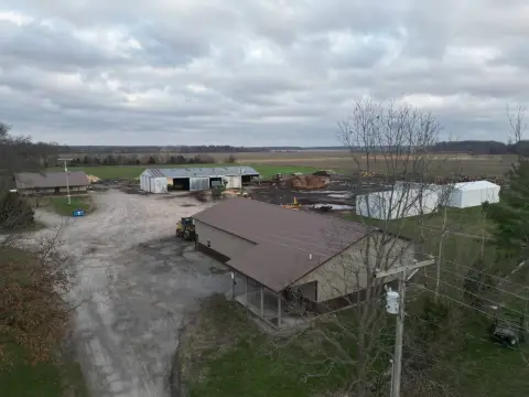 Farm/Estate in McLeansboro, IL