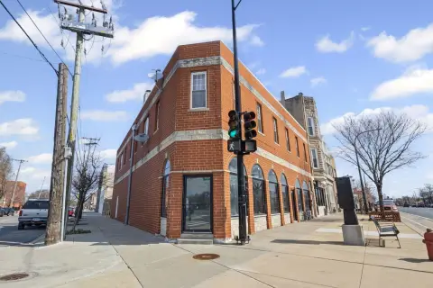 Corner Storefront with High Ceilings