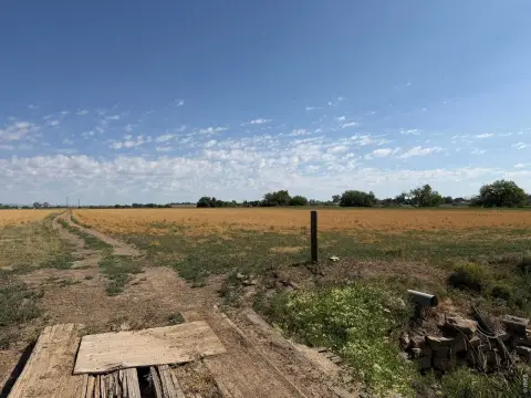 Agricultural Land with Water Rights