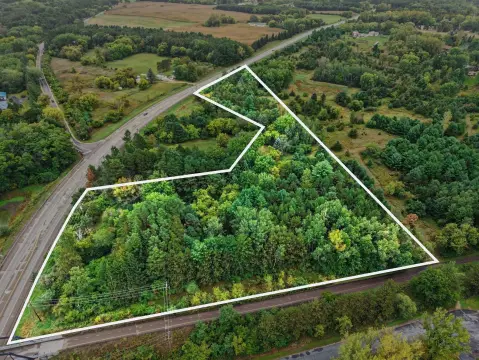 Undeveloped Trail-Adjacent Land