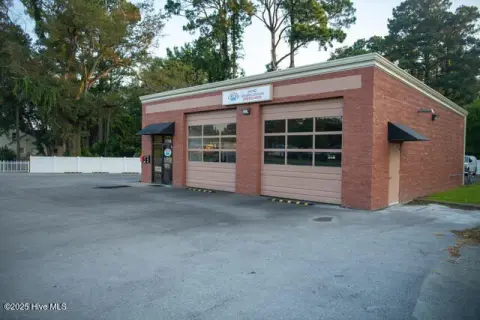 Car Wash and Detailing Property