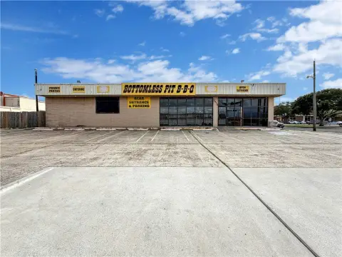 Restaurant with Drive-Through