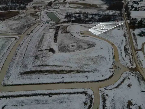 Solon, IA - Acre Lot