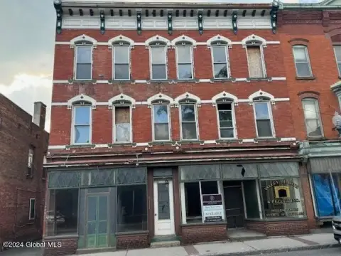 Multi-Use Building in Downtown Hoosick