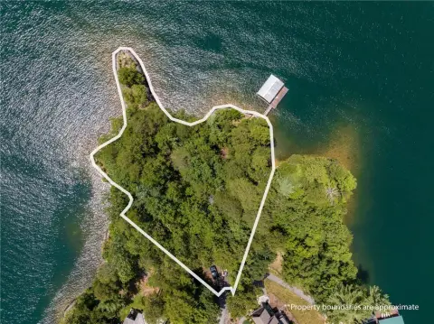 Lake Keowee Point Lot