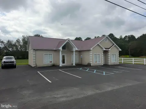 Two-Entrance Office Building