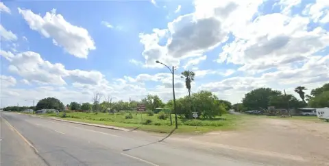 Three-Parcel Commercial Land Assemblage