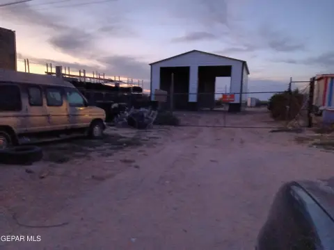 C4 Commercial Land