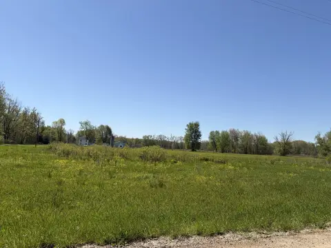 Paw Paw Buildable Land Parcel