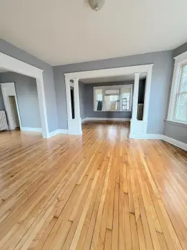 Up-Down Duplex with Fenced Yard