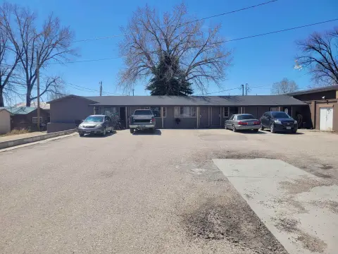 Extended Stay Motel with Storage