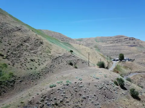 Hillside Recreation & Home Lot
