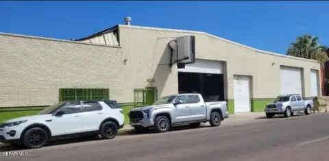 High-Clearance Warehouse