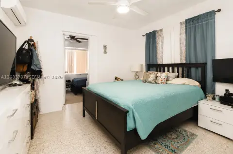 4-Unit Quadplex
