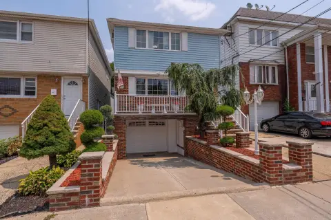 Duplex with Finished Basement