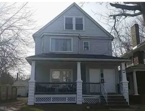 Cash-Flowing Duplex in Elyria, OH