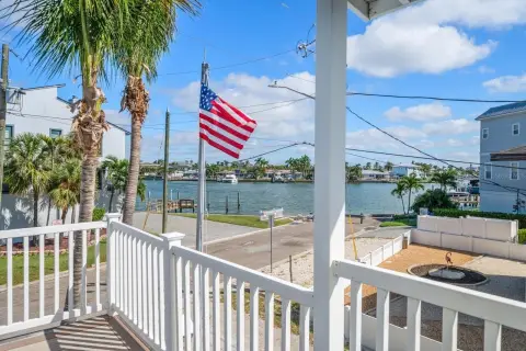 Triplex with Short-Term Rental Zoning