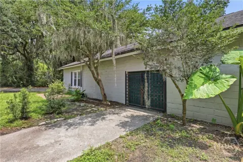 Two-Unit Duplex with Storage