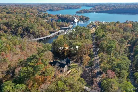 Lakefront Property on Lake Tuscaloosa
