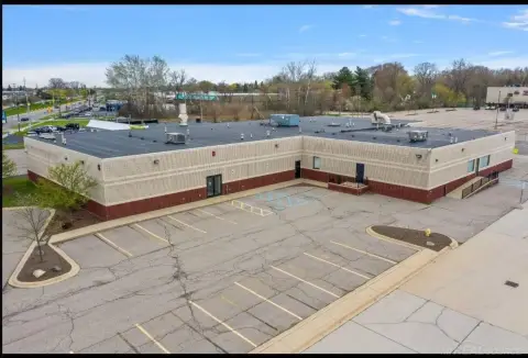 Commercial/Industrial Property on Gratiot Avenue
