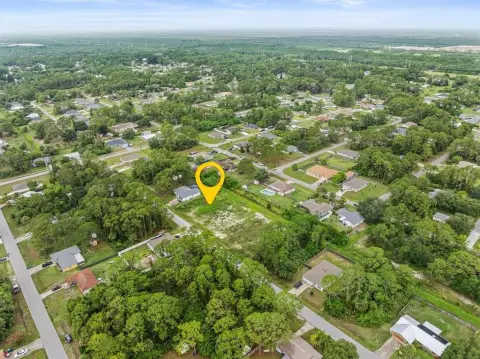 Residential Land in Palm Bay