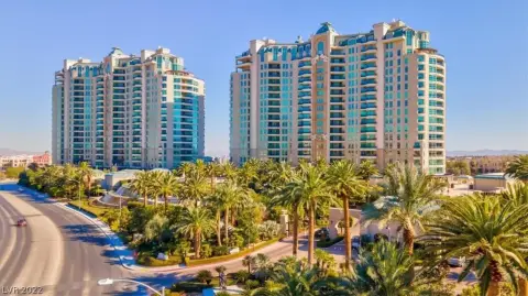 Luxury High-Rise Living in Las Vegas