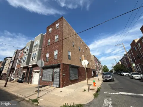 Renovated Retail/Office Space
