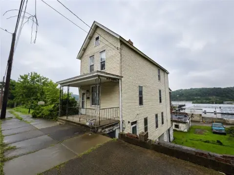 Updated Duplex with Garage