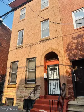 Six-Unit Apartment Building